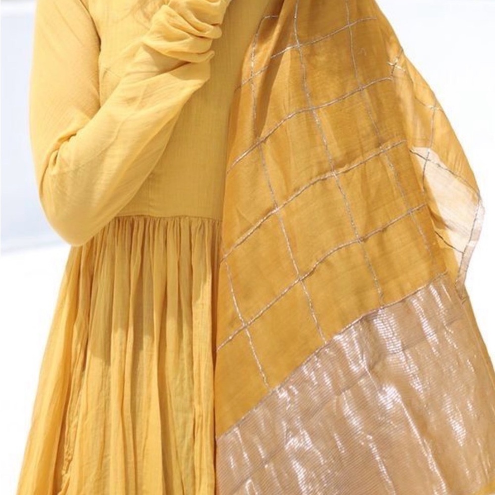 Elegant Yellow and Gold Women's Scarf Pakistani / Indian clothe